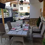 къща томови,стаи за гости Gasthof 4*