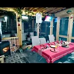 Gasthuis къща томови,стаи за гости