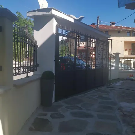 Vendégház къща томови,стаи за гости Devin