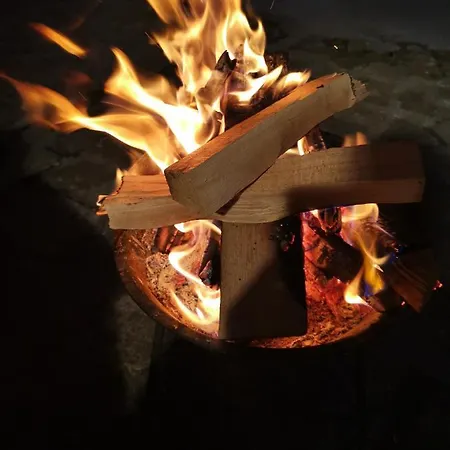 къща томови,стаи за гости 4*