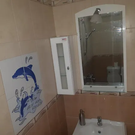 къща томови,стаи за гости 4*