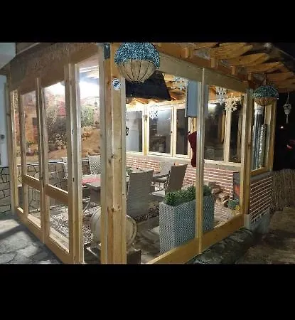 къща томови,стаи за гости Vendégház 4*