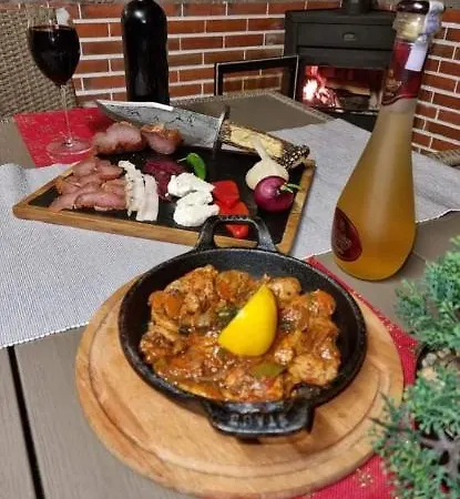 къща томови,стаи за гости Gasthuis Devin