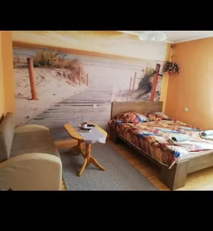 къща томови,стаи за гости 4*