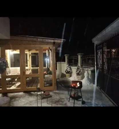 къща томови,стаи за гости Devin