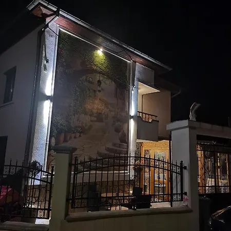 къща томови,стаи за гости 4*