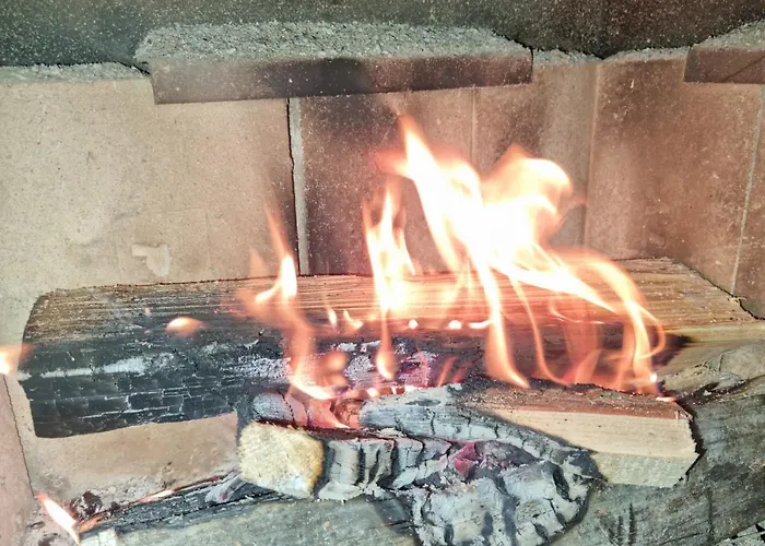 къща томови,стаи за гости Gasthuis Devin